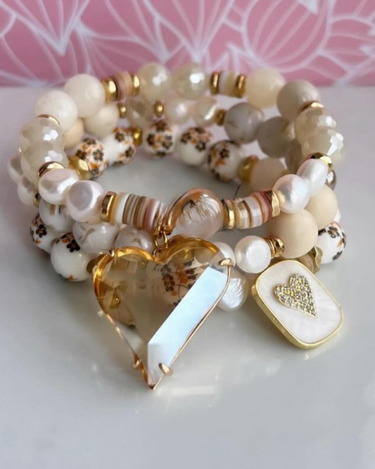 Heart and Chinoise Pearl Bracelet- Tan